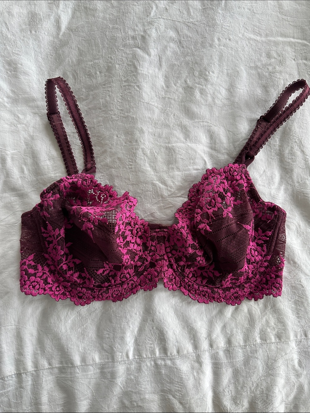 Wacoal Lace Bra 32D